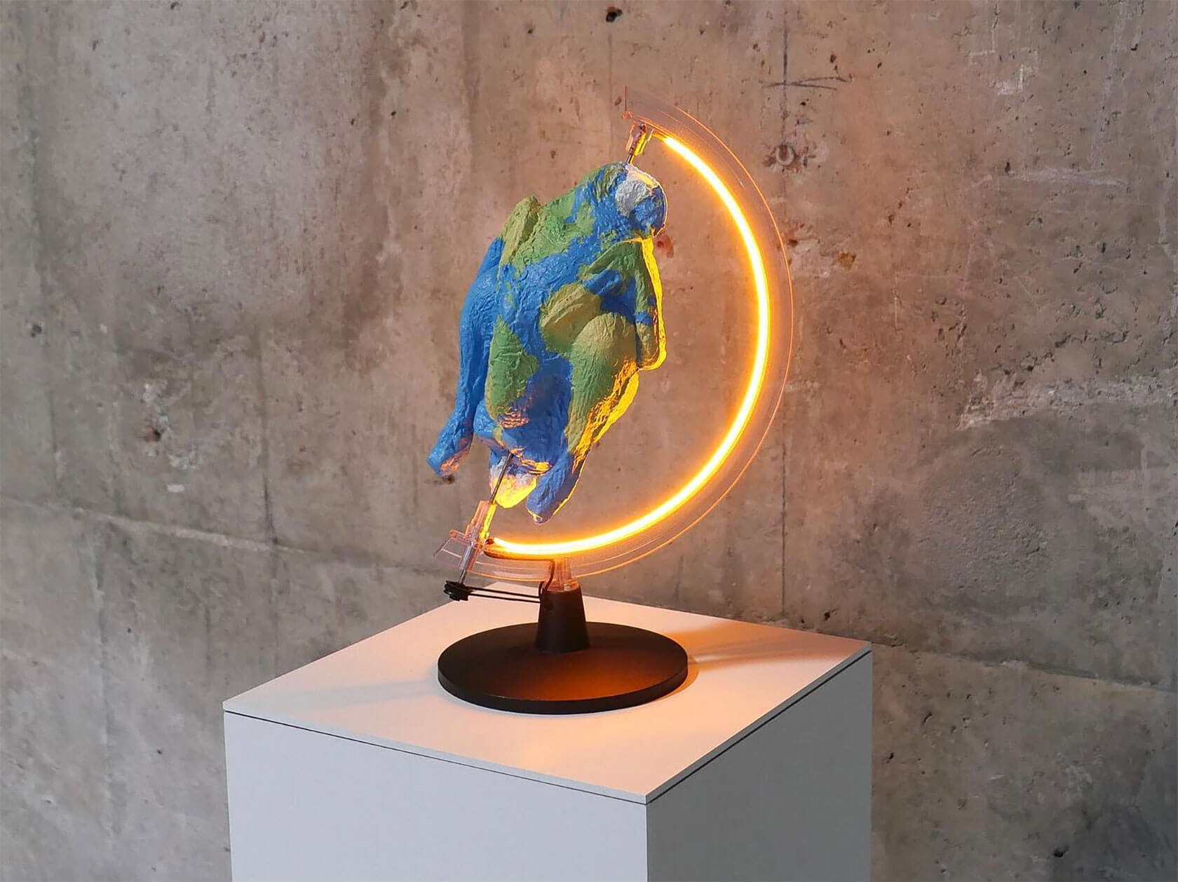 Pop art installation demonstrating modern sculpture design with conceptual elements